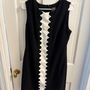 Taylor Black and White Sleeveless Sheath Mini Dress